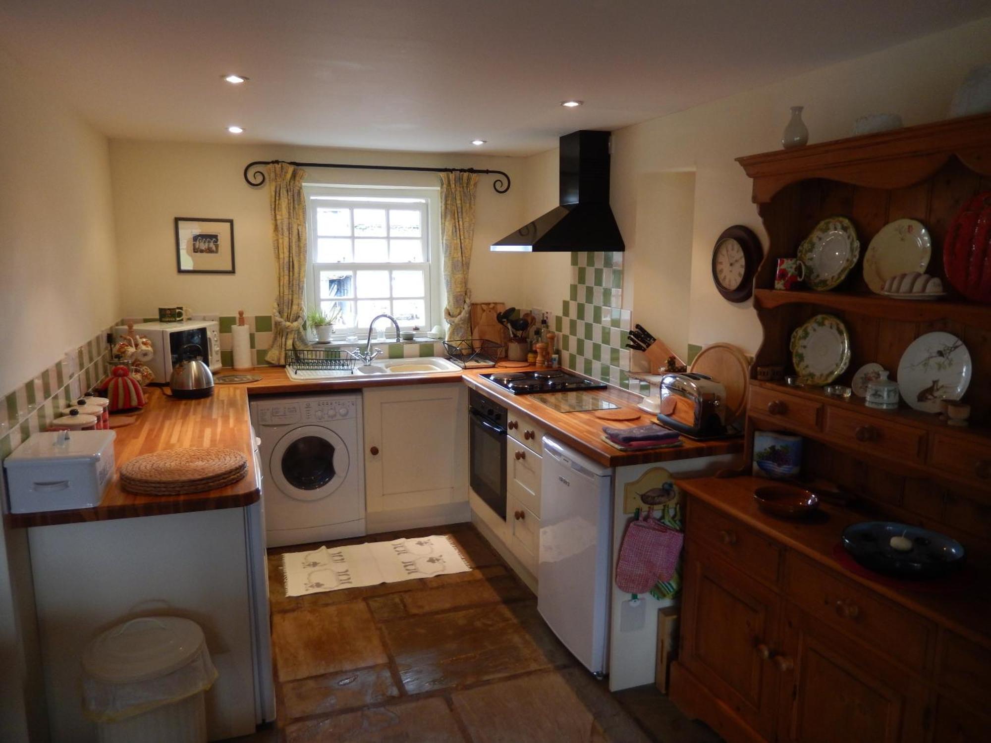 Alltybrain Farm Cottages And Farmhouse B&B Brecon Exterior photo
